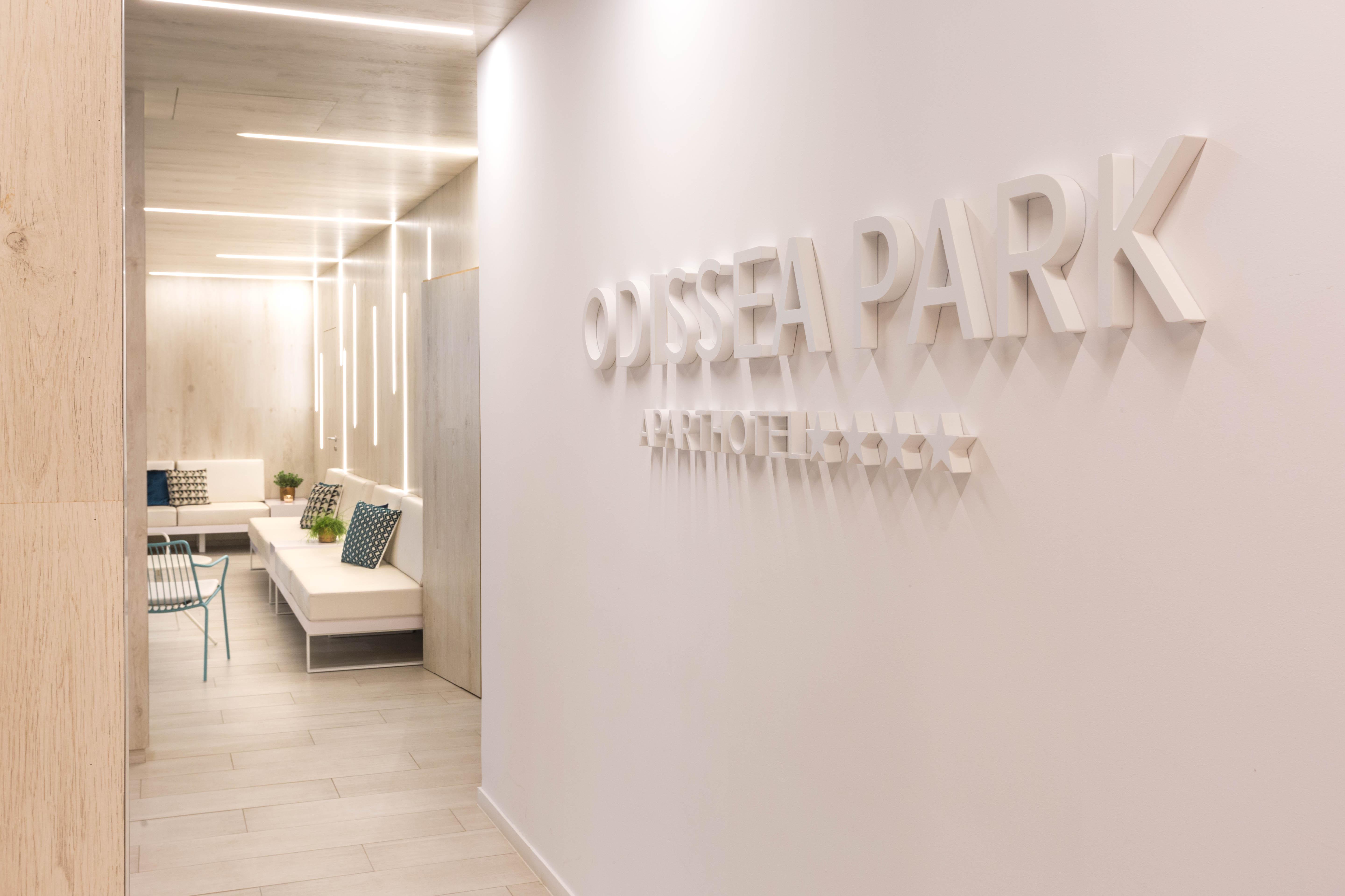Aparthotel Odissea Park Santa Susanna Exterior photo