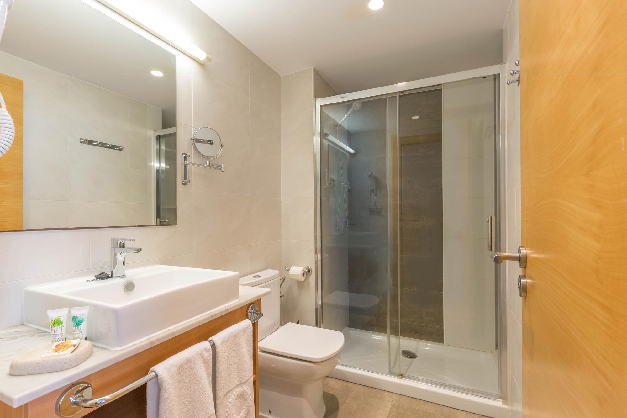 Aparthotel Odissea Park Santa Susanna Exterior photo