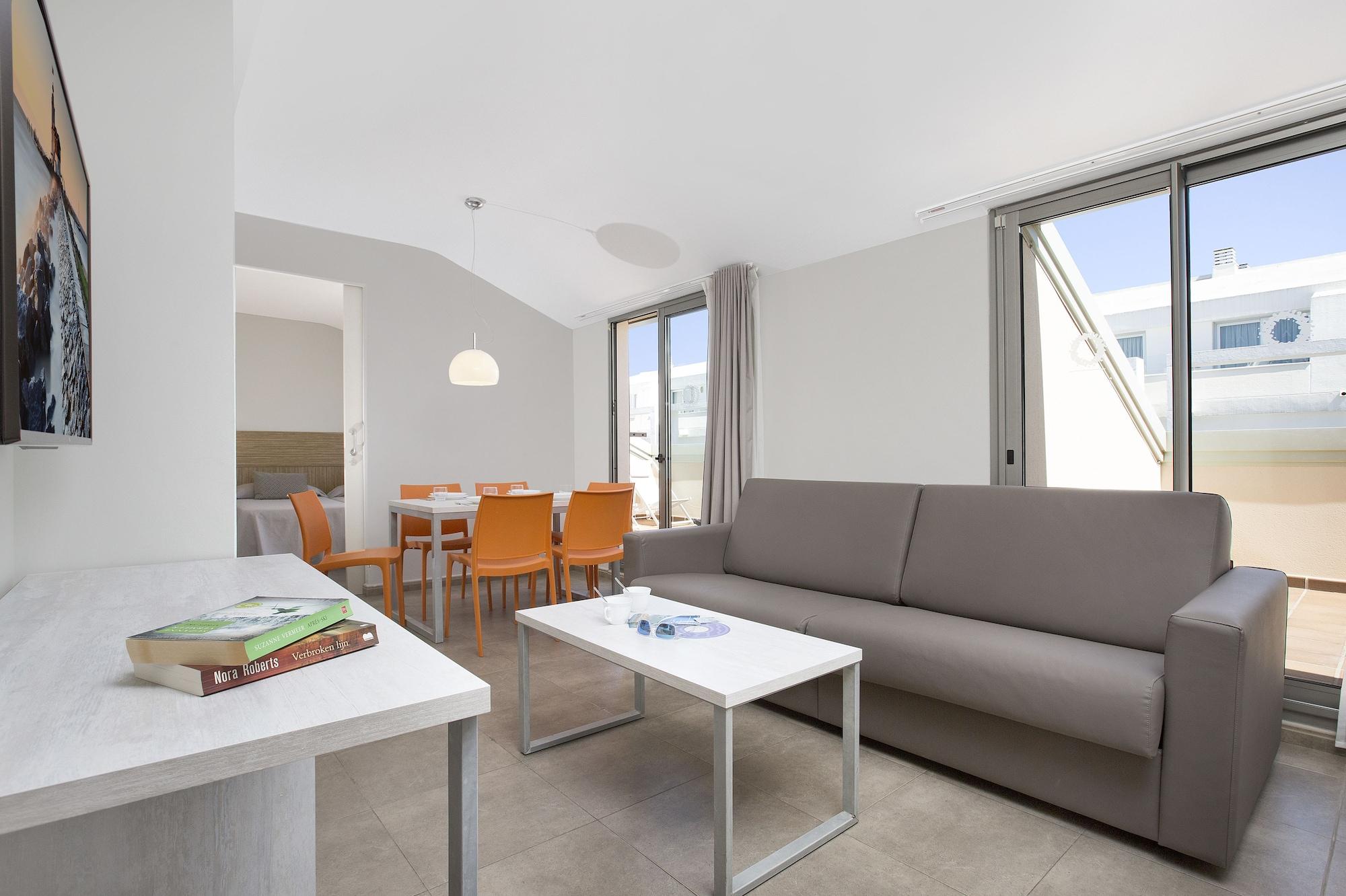 Aparthotel Odissea Park Santa Susanna Exterior photo