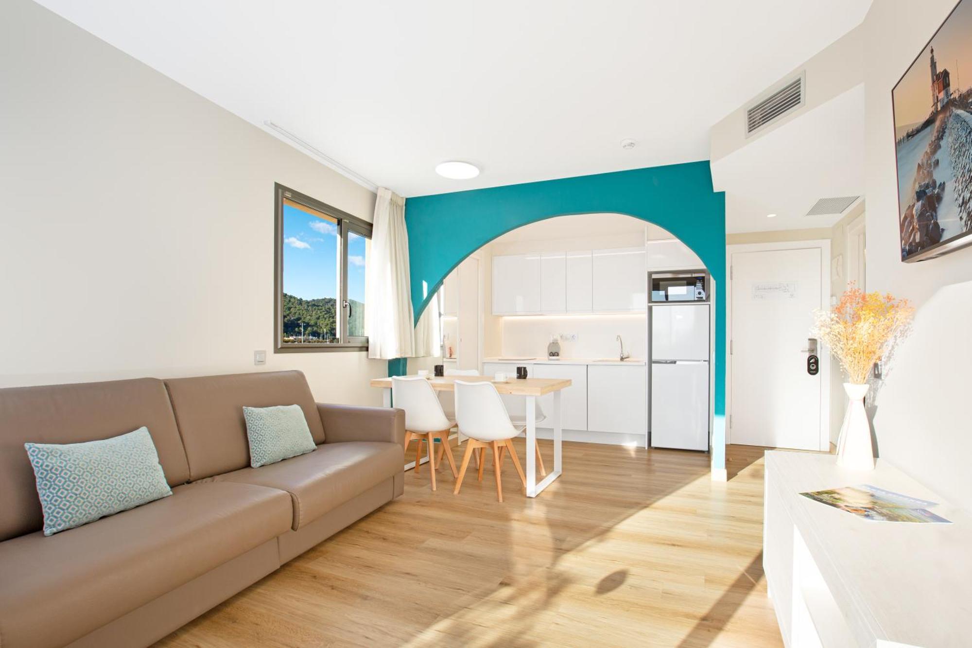 Aparthotel Odissea Park Santa Susanna Exterior photo