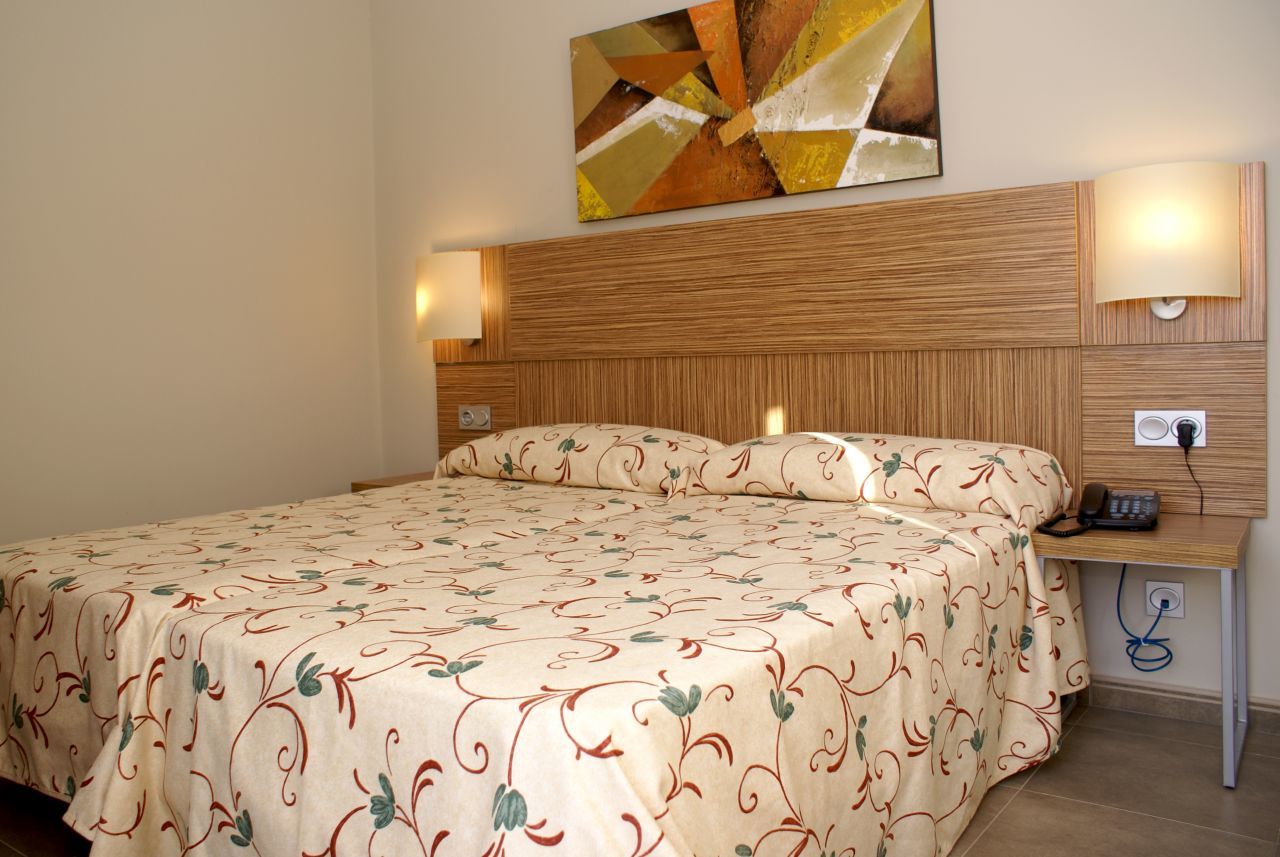 Aparthotel Odissea Park Santa Susanna Exterior photo